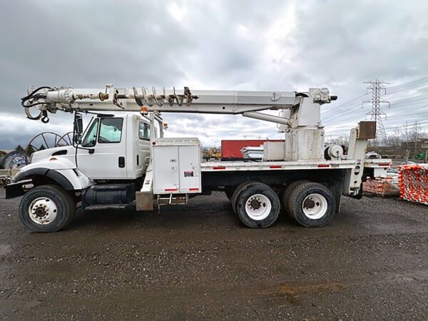 2005 Digger Derrick Truck for sale, left