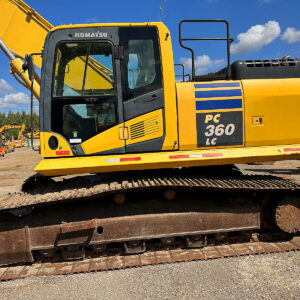 Komatsu PC 360 LC excavator for sale left side cab pads