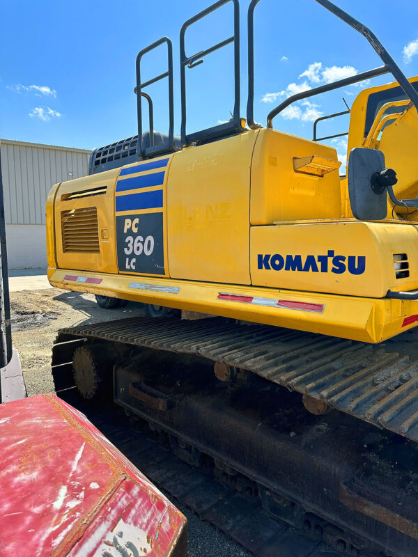 Komatsu PC 360 LC excavator for sale right side engine pads