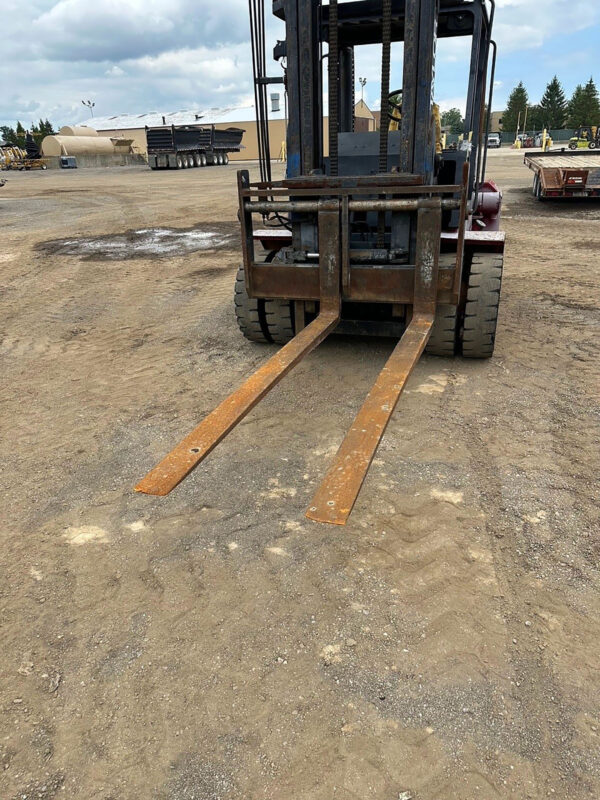 TAYLOR THD 160 Big Red fork truck 8 foot forks for sale