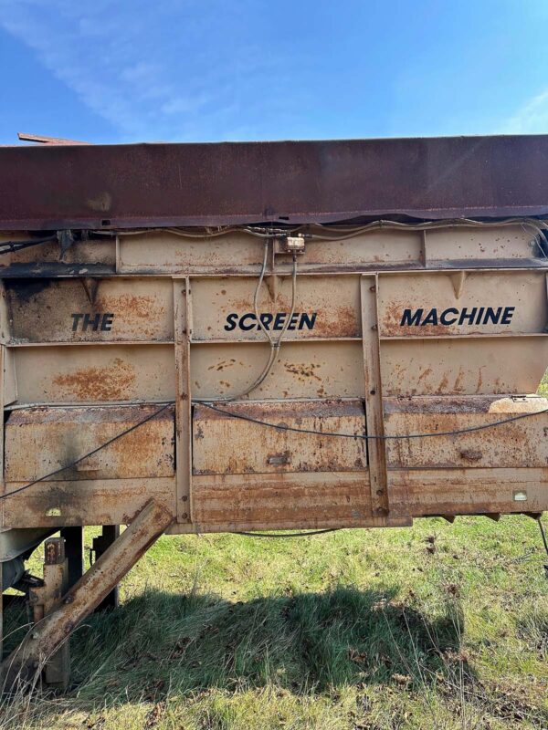 Screen Machine Topsoil Screener for sale, bin