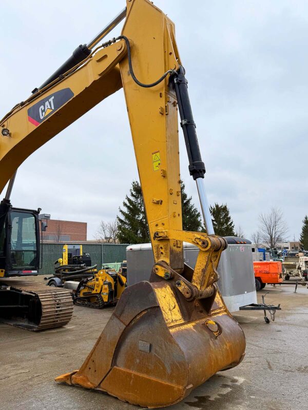 Caterpillar 349FL Excavator For Sale, Arm Stick, Bucket