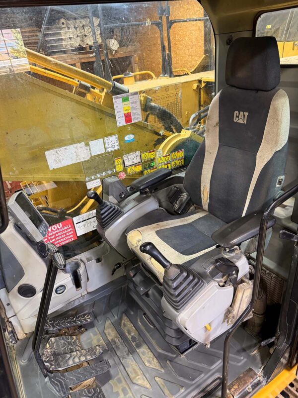 Caterpillar 349FL Excavator For Sale, Cab Interior and Controls