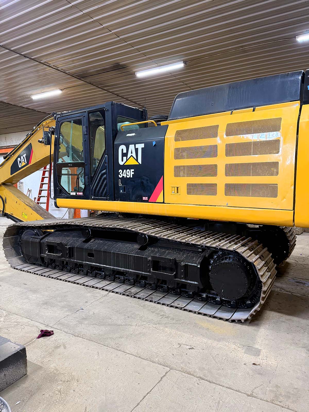 Caterpillar 349FL Excavator For Sale, Undercarriage Track Frames, Cab