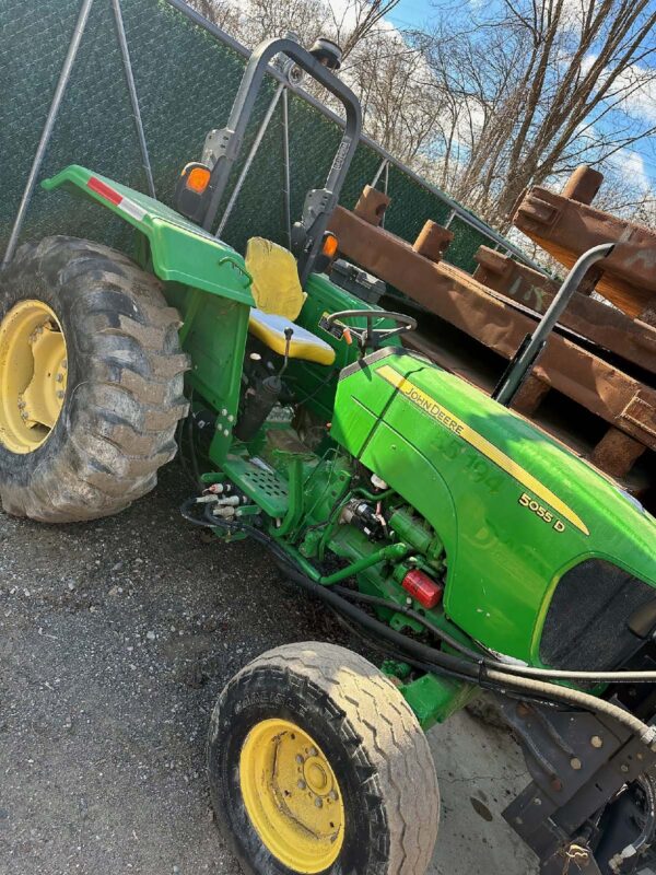 John Deere 5055D Tractor for Sale engine