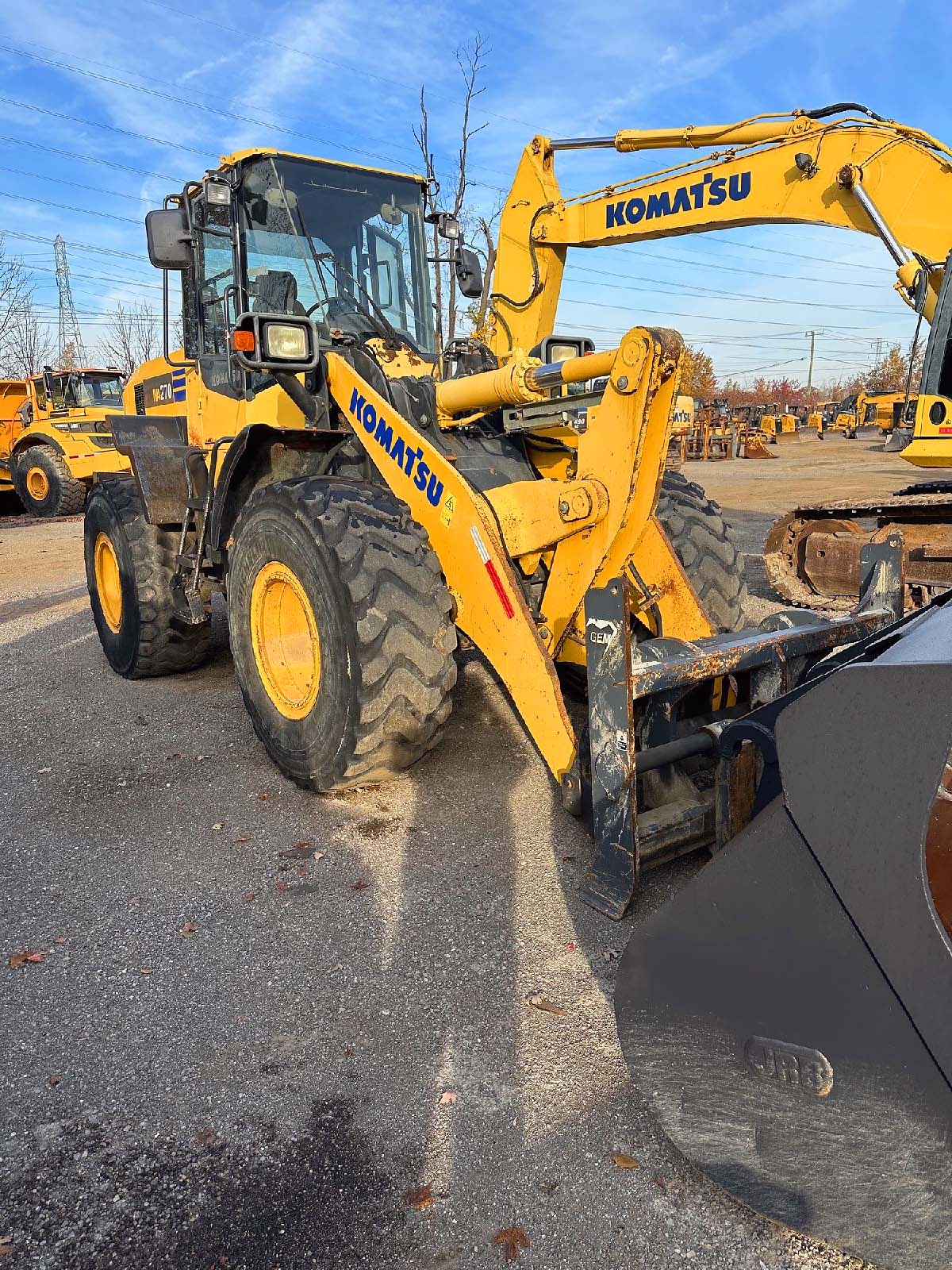 Komatsu WA270 Wheel Loader for sale, front