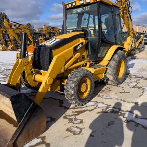 CAT 420D Backhoe For Sale, front drivers side