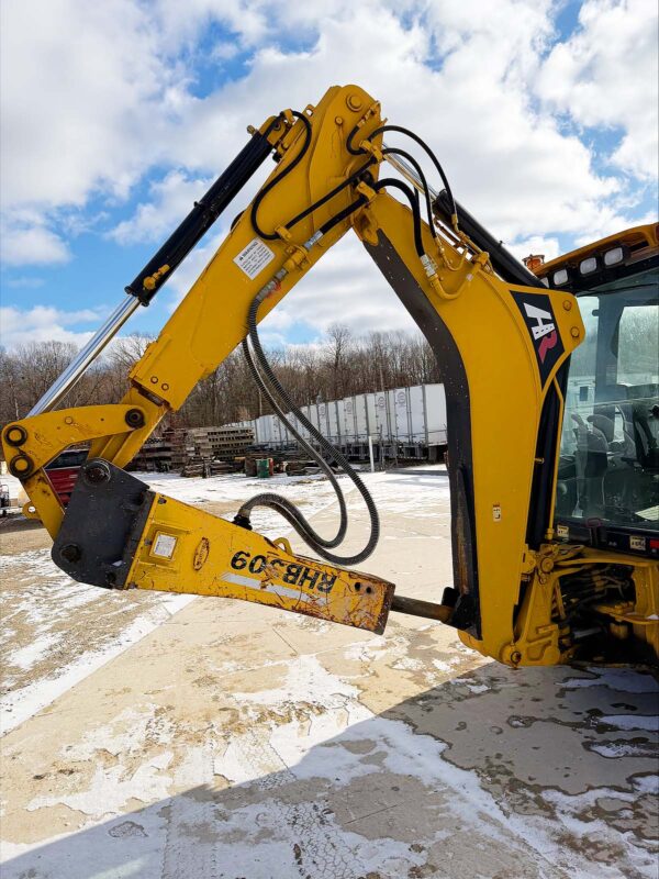 CAT 420D Backhoe For Sale, hydraulic hammer, boom, stick