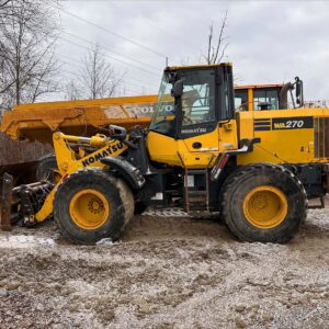 Komatsu W270 7 Wheel Loader For Sale, coupler, bucket, enclosed cab