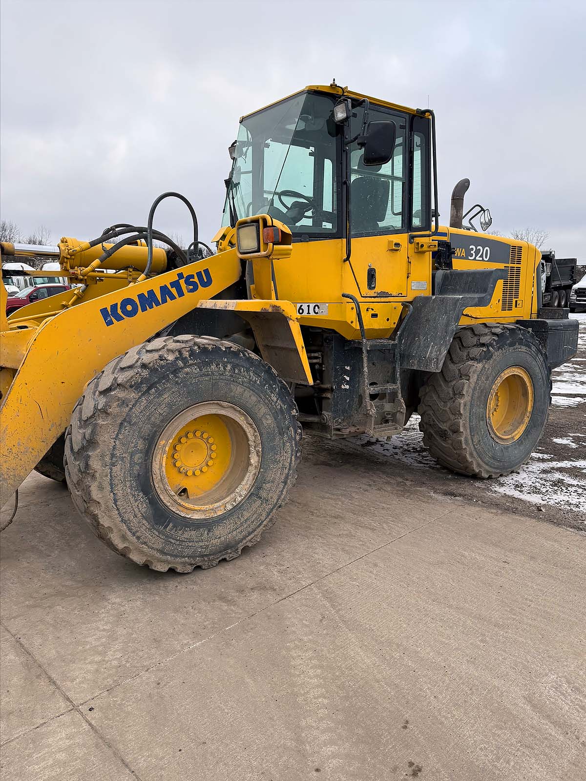 Komatsu WA320 6 Wheel Loader For Sale, enclosed cab, tire condition