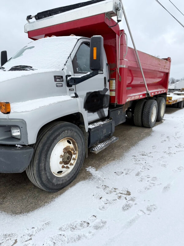 GMC c8500 dump truck for sale, front